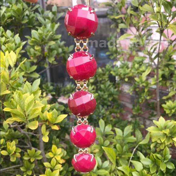 Kendra Scott Jewelry - Kendra Scott Fuschia Jade Cassie Kendra Scott Jewelry - Kendra Scott Fuschia Jade Cassie
